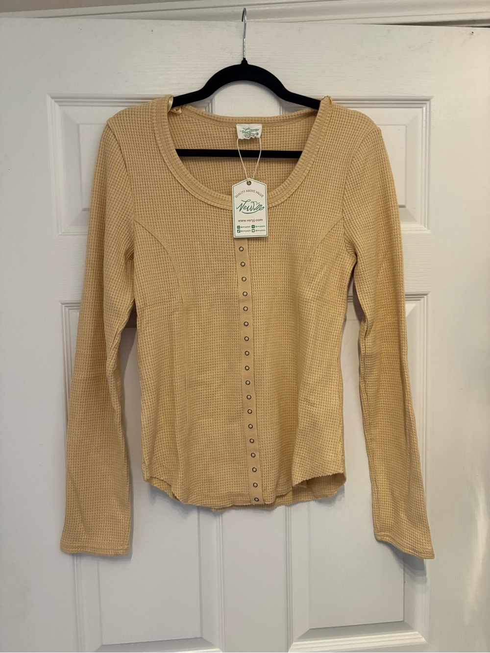 Very J Tan Waffle Knit Long Sleeve Snap-Front Top